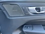 Volvo XC60 2.0 T6 Plug-in hybrid AWD Plus Dark / 19" Velgen / Audio Harman Kardon / full-LED koplampen /