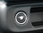 Citroën C3 1.2 PureTech Automaat Shine | Camera | Trekhaak | Panoramadak | Lichtmetalen velgen | Keyless Entry