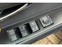 Lexus UX 250h Premium Leer / Head-Up / Schuifd.