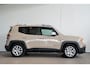 Jeep Renegade 1.4 MultiAir 140PK Limited | Climate Controle | Navi | Trekhaak | Parkeersensoren | Bluetooth | Lichtmetalen velgen |