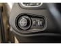 Jeep Renegade 1.4 MultiAir 140PK Limited | Climate Controle | Navi | Trekhaak | Parkeersensoren | Bluetooth | Lichtmetalen velgen |
