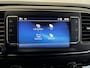 Toyota PROACE Electric Shuttle Long Extra Range Cool 75 kWh 9 pers. Navigatie Apple Carplay/Android Auto Parkeersensoren Cruise Control Lichtmetalen velgen Getinte ramen Airco