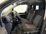 Toyota PROACE Electric Shuttle Long Extra Range Cool 75 kWh 9 pers. Navigatie Apple Carplay/Android Auto Parkeersensoren Cruise Control Lichtmetalen velgen Getinte ramen Airco