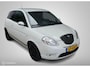 Lancia Ypsilon 1.4-16V 95 PK H6 Airco Lichtmetalen Velgen DonkerGlas Leer/Alcantara