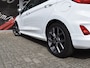 Ford Fiesta 1.0 EcoBoost Hybrid ST-Line / Airco / 17" LM / Carplay / Stoel & Stuurverwarming