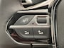 Peugeot 3008 1.2 PureTech Active Pack Parkeersensoren Achter | Camera | 17" Lichtmetaal | Cruise | Carplay | Airco  | Achteruitrijcamera | Apple Carplay/Android Auto|telefoonintegratie premium | Cruise control