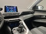 Peugeot 3008 1.2 PureTech Active Pack Parkeersensoren Achter | Camera | 17" Lichtmetaal | Cruise | Carplay | Airco  | Achteruitrijcamera | Apple Carplay/Android Auto|telefoonintegratie premium | Cruise control