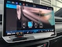 Volkswagen ID.7 Tourer Pro Business | Achterbank in ongelijke delen neerklapbaar incl. middenarmsteun en doorlaadmogelijkheid | Afstandscontrolesysteem (Front Assist), met voetgangers- en fietsersherkenning | Automatische afstandsregeling (Adaptive Cruise Control)