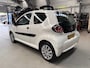 Toyota Aygo 1.0 12V VVT-I 3DRS | Carkit | *124.000Km* | Rijklaar prijs!