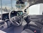 Volkswagen Transporter 2.0 TDI L2H1 30 Bulli | BPM VRIJ | Apple / Andriod Carplay | Automaat | Achter deuren met ruit | Trekhaak | Navigatie | Airco | Radio |