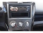 Suzuki Splash 1.0 VVT Base, Trekhaak.