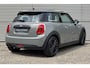 MINI One Mini 1.5 Salt / Nederlandse Auto / Apple Car Play / Android Auto / Navigatie / Airconditioning / Voorruitverwarming / 17 inch licht metalen velgen John Cooper Works / Midden armsteun voor / Alarm Klasse III