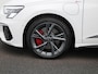Audi A3 Sportback 45 TFSI e S edition Competition 245 PK | S-line | Automaat | Navigatie | Camera | Panoramadak | Trekhaak | Cruise Control | Climate Control | Stoelverwarming | Virtual Cockpit | LED Matrix | Lichtmetalen velgen | Privacy glass |