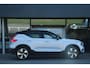 Volvo XC40 Recharge P8 AWD R-Design | Warmtepomp | 360° Camera | Lighting-Pack | Stuur/Stoelverwarming | Memory-Seats