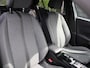Peugeot e-2008 Allure 54 kWh 156PK Navigatie, Rondomzichtcamera, Adaptieve Cruise Control, Keyless, Stoelverwarming