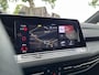 Volkswagen Golf 1.5 eTSI R-Line Business Aut Navi Camera ACC Carpl