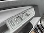 Volkswagen Golf 1.5 eTSI R-Line Business Aut Navi Camera ACC Carpl