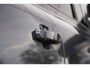 Land Rover Defender 2.0 P300e 110 X-Dynamic HSE / Head-up / Meridian Surround / Cold Climate