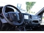 Renault Master T35 2.3 dCi L2H2 Black Edition Cruise, NAVI, Sensoren, Multimedia, Clima, Trekhaak, Airco, 145PK, Uniek!
