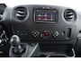 Renault Master T35 2.3 dCi L2H2 Black Edition Cruise, NAVI, Sensoren, Multimedia, Clima, Trekhaak, Airco, 145PK, Uniek!