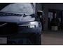 Volvo XC60 2.0 350 PK T6 Plug-in Hybrid AWD Plus Dark Long Range, Panoramadak, Trekhaak, Harman/Kardon, 360 Camera