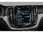 Volvo XC60 2.0 350 PK T6 Plug-in Hybrid AWD Plus Dark Long Range, Panoramadak, Trekhaak, Harman/Kardon, 360 Camera