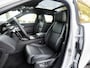 Land Rover Range Rover Velar P400e 404pk AWD Dynamic HSE PHEV | Ostuni White | Head-up Display | Black Pack | Ambiance Verlichting | Stoelventilatie