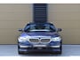 BMW 5-Serie Touring 520i High Executive * Massage stoelen * Trekhaak * Stoelventilatie * Panorama dak * Leder * LED *