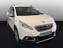 Peugeot 2008 1.6 VTi Allure ( Trekhaak, 4-seizoenen band )