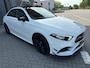 Mercedes-Benz A-klasse 200 Business Solution AMG*OPENDAK*CAMERA*STOEL VERWARMING*FUUL OPTIE*NEW APK*APPLE CARPLAY*NAP