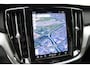 Volvo V60 B3 Automaat Essential Edition | Adaptieve Cruise Control| Blind spot| Parkeer Camera| Park Assist voor en Achter| Verwarmbare voorstoelen| Verwambare Achterbank| Verwarmbaar Stuurwiel.
