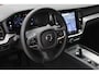 Volvo V60 B3 Automaat Essential Edition | Demo Deal | Adaptieve Cruise Control | Blind spot | Parkeercamera | Park Assist voor en Achter | Verwarmbare voorstoelen | Verwambare Achterbank | Stuurverwarming