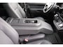 Land Rover Defender 2.0 P300e 110 X-Dynamic HSE / 6 persoons uitvoering / Meridian Surround / Head-up