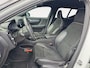 Volvo XC40 1.5 T5 Recharge R-Design | Trekhaak | Harman/Kardon Audio | Stoelverwarming | Achteruitrijcamera |