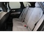 Volvo XC60 T6 Recharge AWD Plus Dark - LONG RANGE - Luchtvering - Panorama/schuifdak - IntelliSafe Assist & Surround - 360º Camera - Adaptieve LED koplampen - Verwarmde voorstoelen, stuur & achterbank - Parkeersensoren voor & achter - Elektr. bedienb. voorstoelen met geheugen - Draadloze tel. lader - Extra getint glas - Elektr. inklapbare trekhaak - 20' LMV