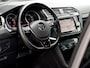 Volkswagen Tiguan 1.4 TSI ACT Comfortline Business | Trekhaak | Stoelverwarming | Navigatie | Camera | Adaptieve Cruise Control | Metallic Lak | DAB+ Radio | 17'' Lichtmetalen Velgen | Bluetooth | App Connect |