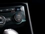 Volkswagen Tiguan 1.4 TSI ACT Comfortline Business | Trekhaak | Stoelverwarming | Navigatie | Camera | Adaptieve Cruise Control | Metallic Lak | DAB+ Radio | 17'' Lichtmetalen Velgen | Bluetooth | App Connect |