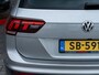 Volkswagen Tiguan 1.4 TSI ACT Comfortline Business | Trekhaak | Stoelverwarming | Navigatie | Camera | Adaptieve Cruise Control | Metallic Lak | DAB+ Radio | 17'' Lichtmetalen Velgen | Bluetooth | App Connect |