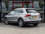 Volkswagen Tiguan 1.4 TSI ACT Comfortline Business | Trekhaak | Stoelverwarming | Navigatie | Camera | Adaptieve Cruise Control | Metallic Lak | DAB+ Radio | 17'' Lichtmetalen Velgen | Bluetooth | App Connect |