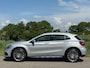 Mercedes-Benz GLA 180 Premium AMG WhiteArt - Iridium Silver - Nieuwstaat