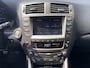 Lexus IS 250 Business / NL-Auto / 6-Cilinder / 208 PK / Vol-Leder / Stoelverwarming / Cruise-Control / Climate-Control / Radio-Bluetooth / Navi / Camera-Achter / 18'' LMV / All-Season / ENZ.