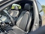 Mercedes-Benz A-klasse 180 Business Solution AMG | Pano | Leder