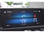 Mercedes-Benz A-klasse 250 e AMG Line Plug-in Hybrid | Afn. Trekhaak | Schuif-/Kanteldak | HUD | Dodehoekdetectie | Adaptive Cruise | Navigatie | 360 Camera | Apple Carplay | Android Auto | !!