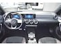 Mercedes-Benz A-klasse 250 e AMG Line Plug-in Hybrid | Afn. Trekhaak | Schuif-/Kanteldak | HUD | Dodehoekdetectie | Adaptive Cruise | Navigatie | 360 Camera | Apple Carplay | Android Auto | !!