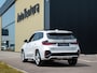 BMW X1 sDrive20i Steptronic M-Sport | Trekhaak | Elektrische stoelen | Adap. LED | Harman Kardon | Schuif-kantel Pano | 360 Camera
