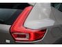 Volvo XC40 1.5 T5 Recharge Inscription | Panoramadak | Adaptive cruise control | Lederen bekleding | Stoel- en stuurverwarming | Dode hoek waarschuwing BLIS | Standkachel | Achteruitrijcamera | Parkeersensoren voor + achter | Trekhaak |