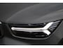 Volvo XC40 1.5 T5 Recharge Inscription | Panoramadak | Adaptive cruise control | Lederen bekleding | Stoel- en stuurverwarming | Dode hoek waarschuwing BLIS | Standkachel | Achteruitrijcamera | Parkeersensoren voor + achter | Trekhaak |