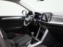 Volkswagen T-Roc 1.0 TSI Life | Navigatie | Draadloze Apple Carplay | Adaptieve cruise control | Travel Assist | LED verlichting |