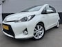 Toyota Yaris 1.5 Full Hybrid Dynamic CVT-Automaat Incl: Climate Control, Cruise Control, LM velgen, Parkeerhulpcamera