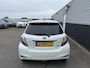Toyota Yaris 1.5 Full Hybrid Dynamic CVT-Automaat Incl: Climate Control, Cruise Control, LM velgen, Parkeerhulpcamera